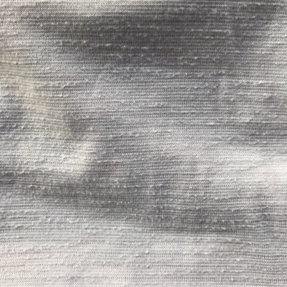 LULULEMON | Pale Gray Pin Striped Short Sleeves Workout / Running Tee - Picture 8 of 12